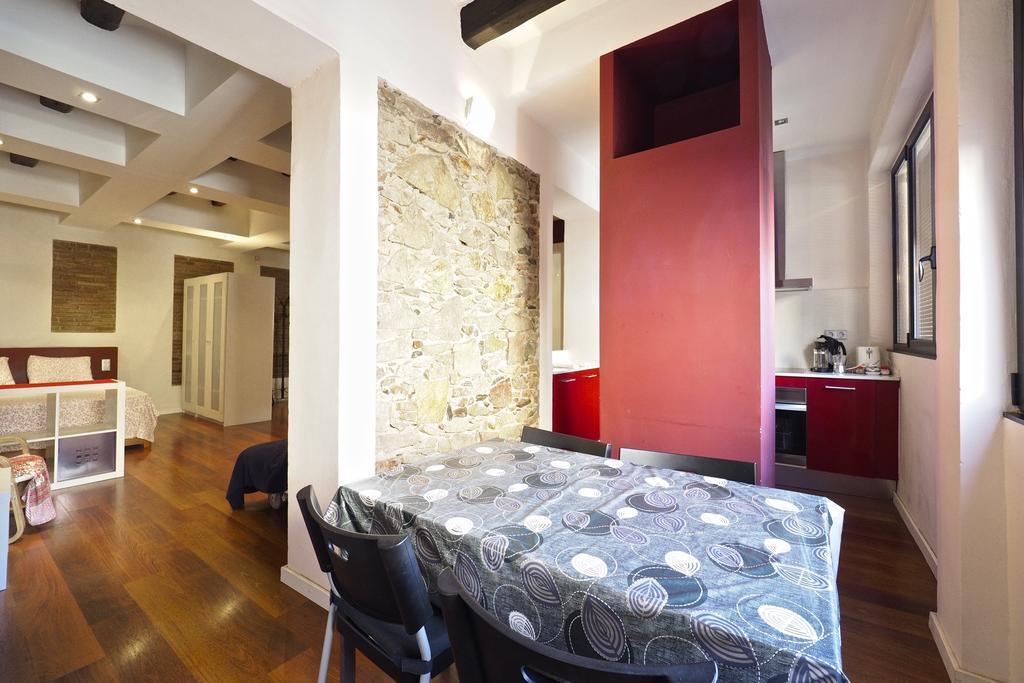 Sunny Apartments Barcelona Luaran gambar